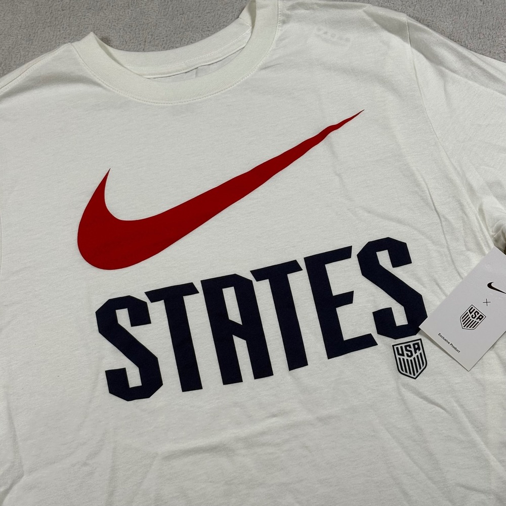 Nike US Soccer States Swoosh Sail White Cotton Graphic T-Shirt M11332 Men Medium